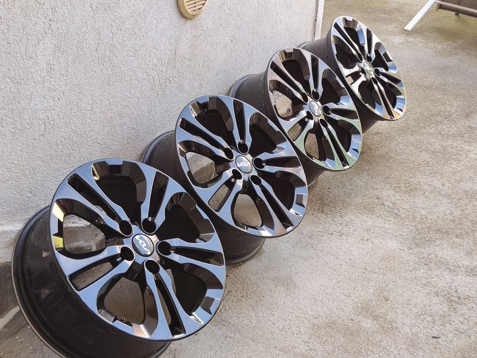 17"5x114.3/67.1 оригинални джанти Kia/Hyundai