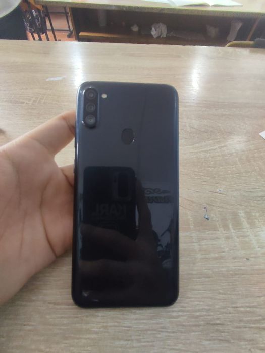 Samsung a11 обменяю