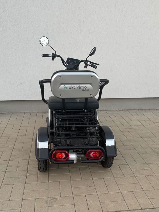 Tricicletă electrică