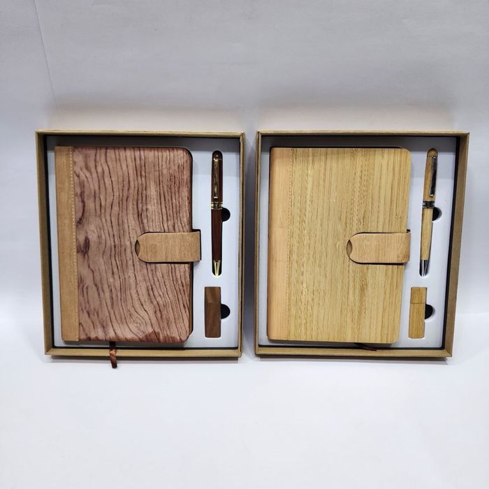Подарочный эко набор из дерева и бамбука