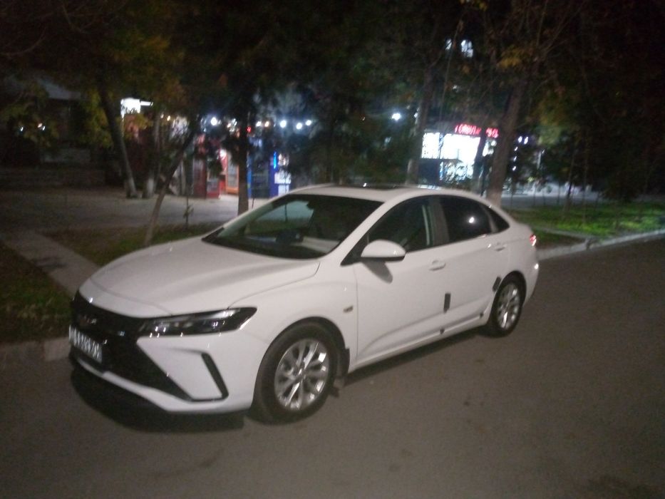 Monza sotiladi 2023 yil yurgani 16014 km