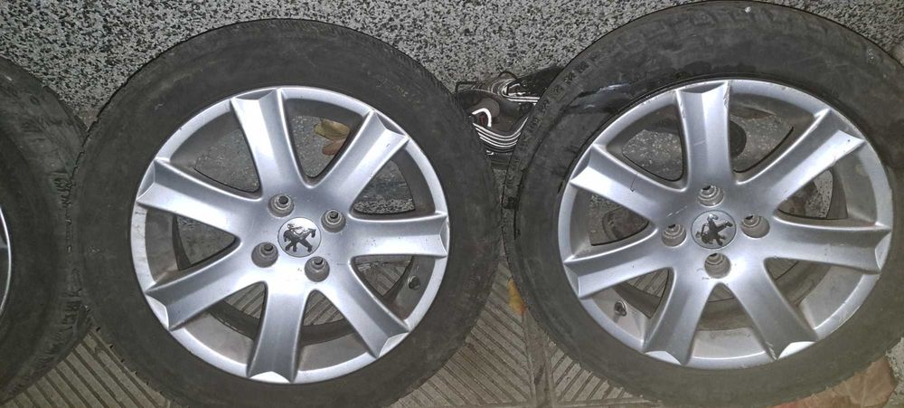 Зимни гуми с джанти