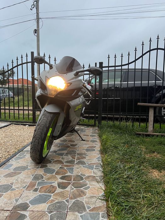 Vand Suzuki Gsxr 600 k7