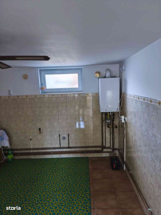 Proprietate mare 2529 mp  casa si anexe