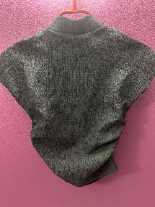 Къс сив топ ZARA