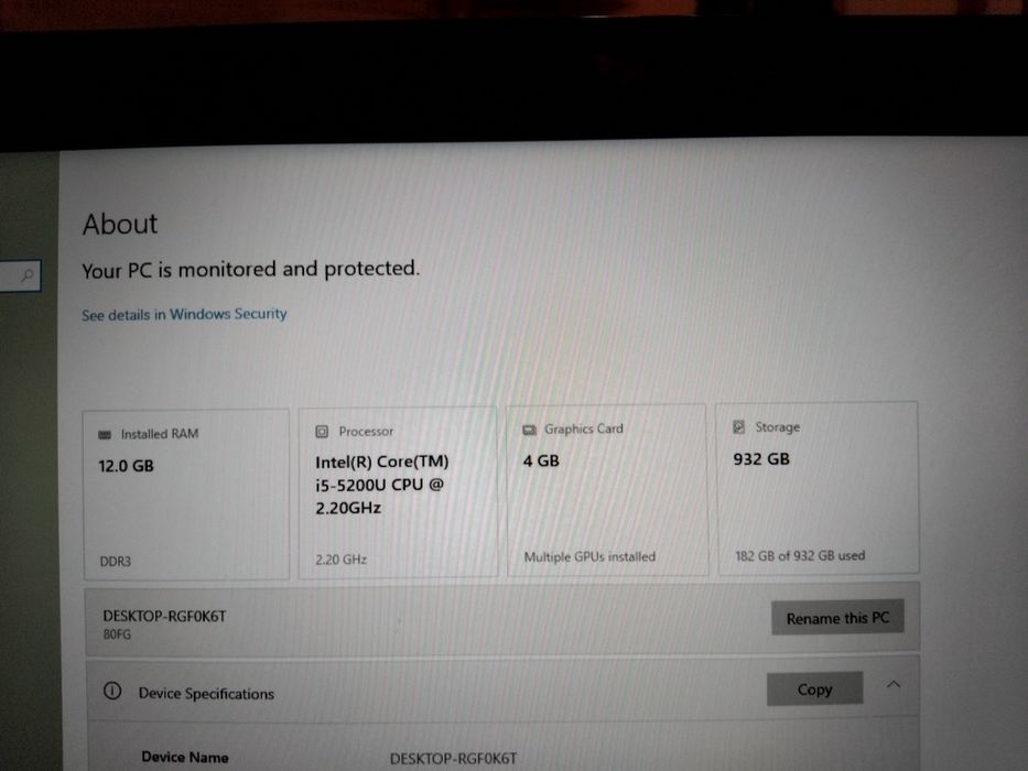 Laptop Lenovo IdeaPad 3 cu AMD Ryzen 3, Dell si Lenovo de 17 inch Full Hd