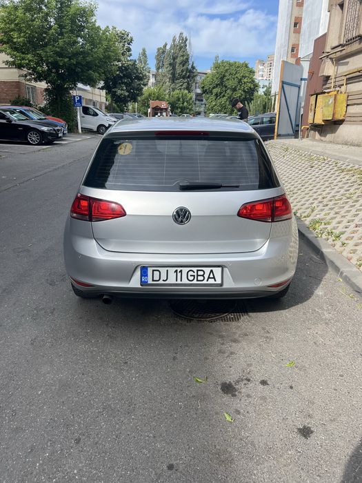 VOLKSWAGEN Golf 2013 — imagine 5