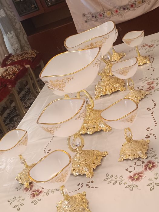 Уй жихозлари срочно сотилади