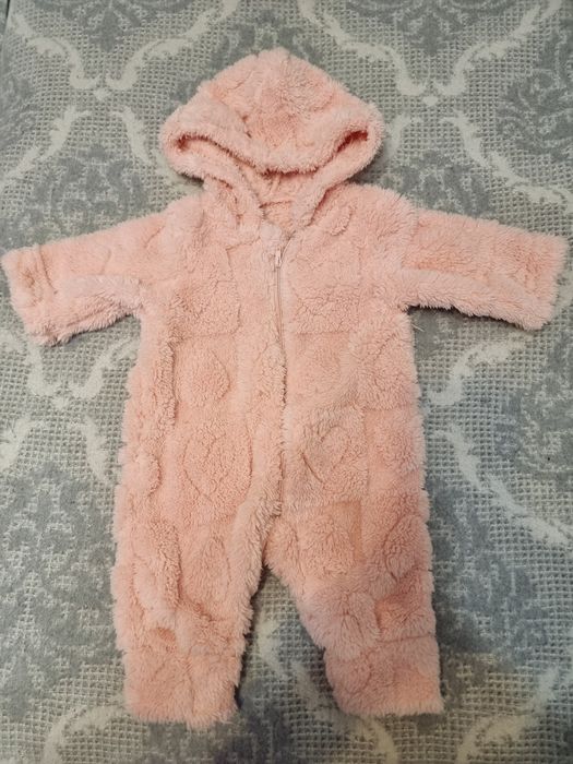 Combinezon plusat roz bebelusi fetite 0-3luni