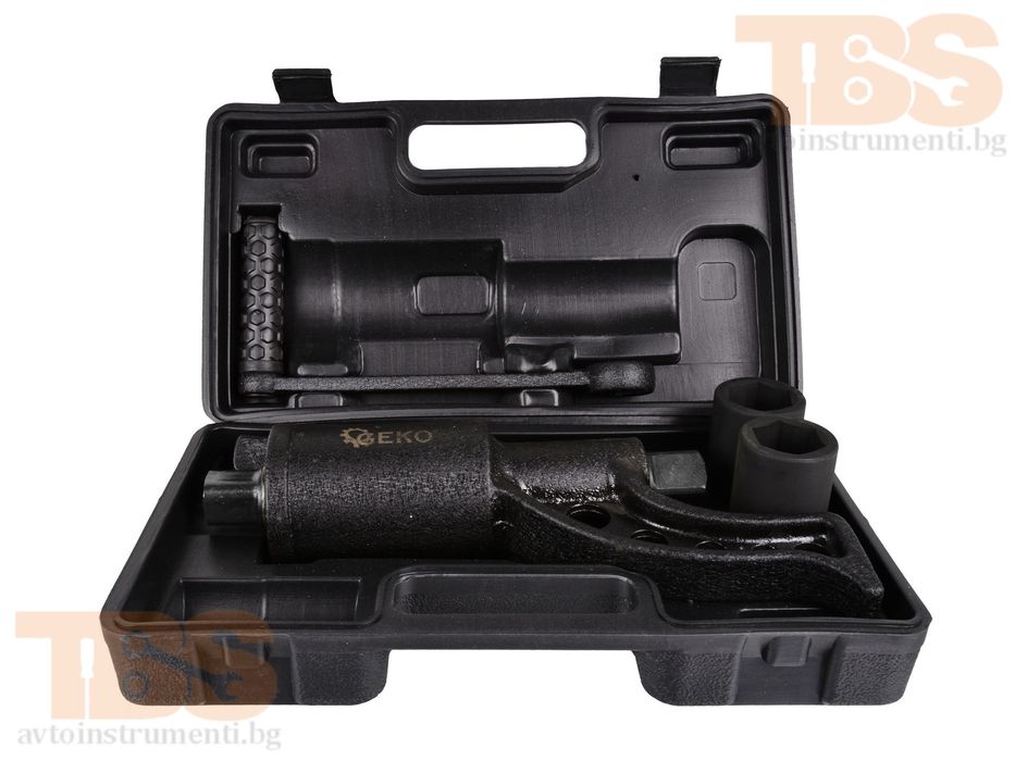 Редукторен Ключ / гайковерт за гуми с вложки 32, 33мм