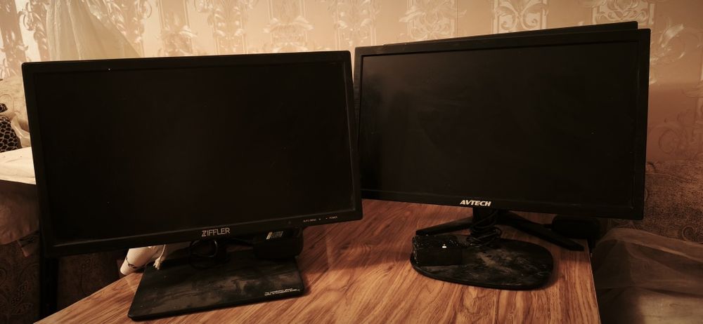 Манитор для ПК, LED 19 "