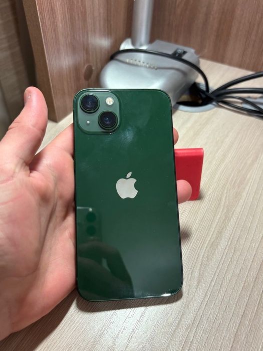 IPhone 13 хорошем состояний