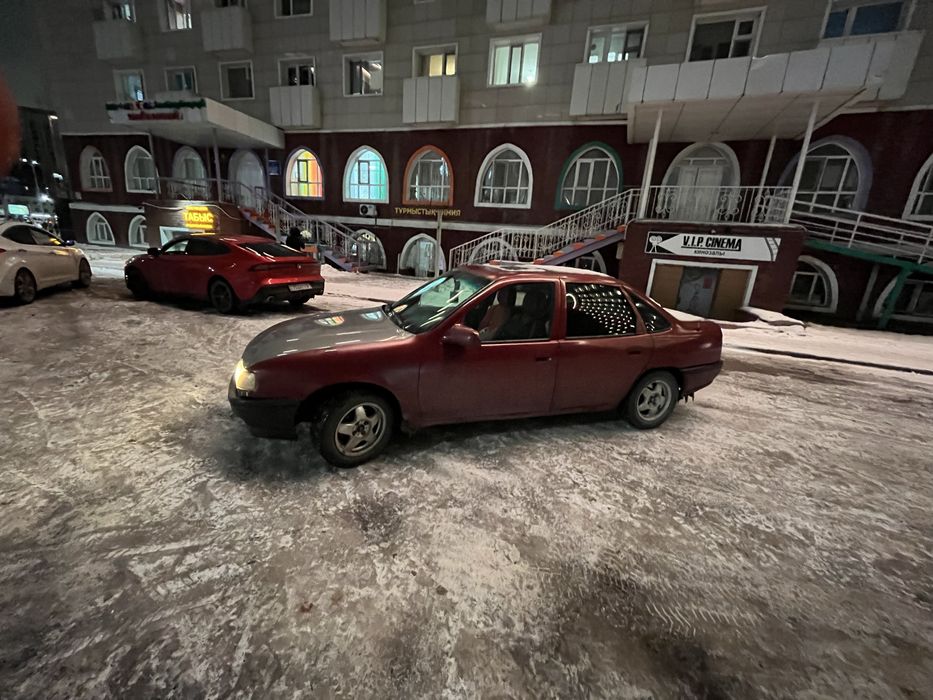 Опель Вектра 1992