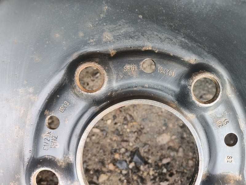 Продам оригинальный металлический диск на BMW 3