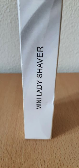 Vând epilator mini