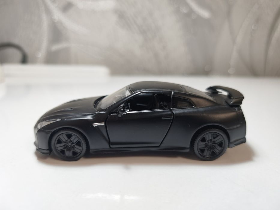 Игрушечные машинки Mobicaro