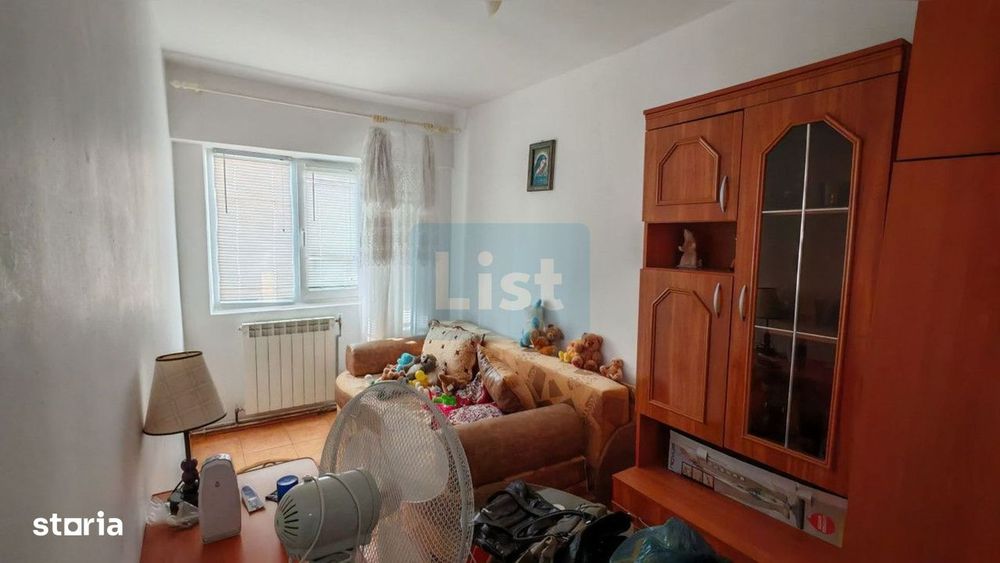 De vanzare apartament spatios cu 4 camere decomandate, zona gării