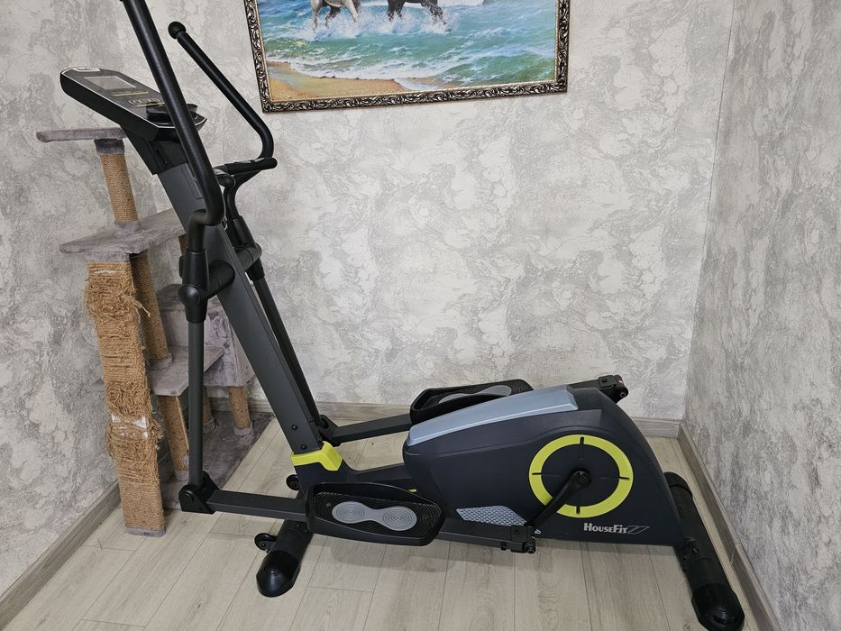 Кардиотренажер HOUSE FIT