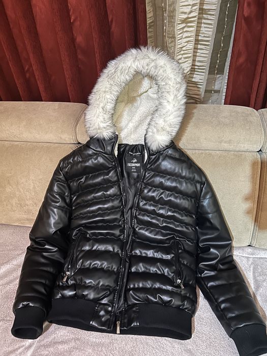 Geaca lucioasa Neagra de iarna XXL de piele