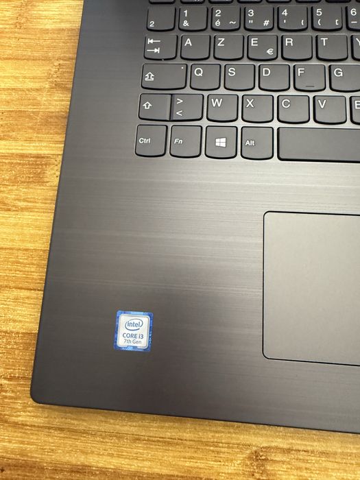 Vand Laptop Lenovo ideapad 330,Intel core I3-7300,4 GB Ram,500gb SSD