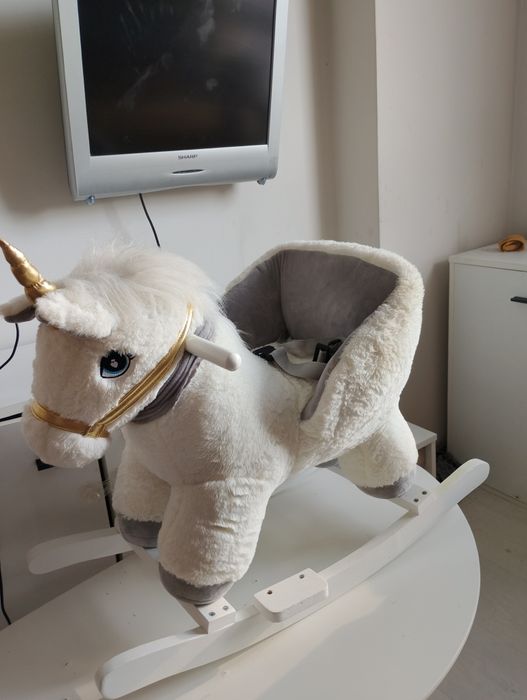 Само колата е използвана, но и тя е като нова