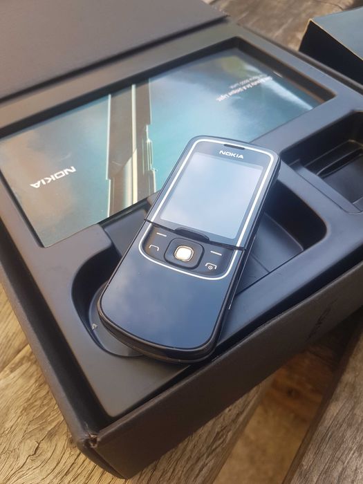 Nokia 8800 Titan Special Edittion Made in Germany Nokia 8600 Luna New