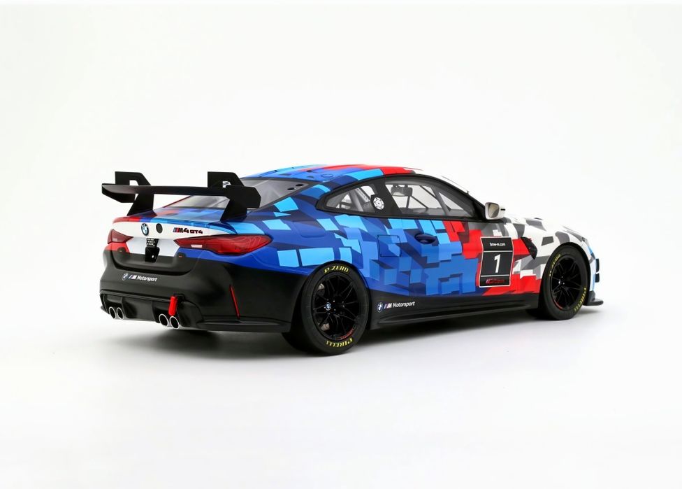 Macheta BMW M4 GT4 2024 la scara 1:18 Otto