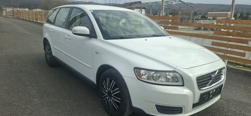Volvo V50 / 2009 / 1.6 D
