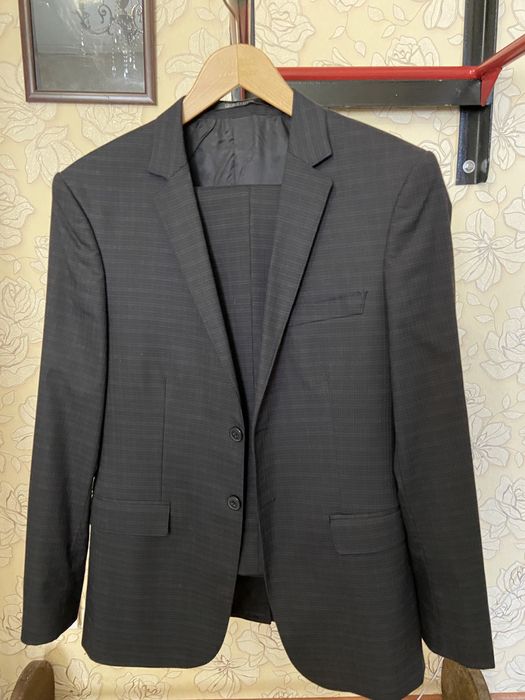 Продам Костюм мужской