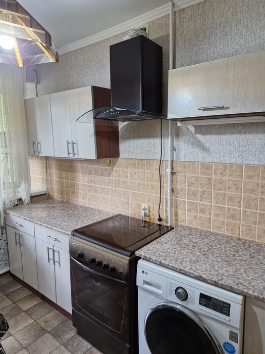 Продам 2-х  ком.квартиру