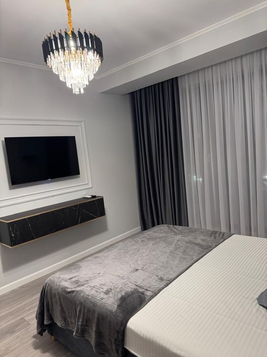 Inchiriez apartament