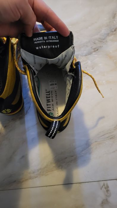 Vand bocanci iarna barbati Fitwell 42