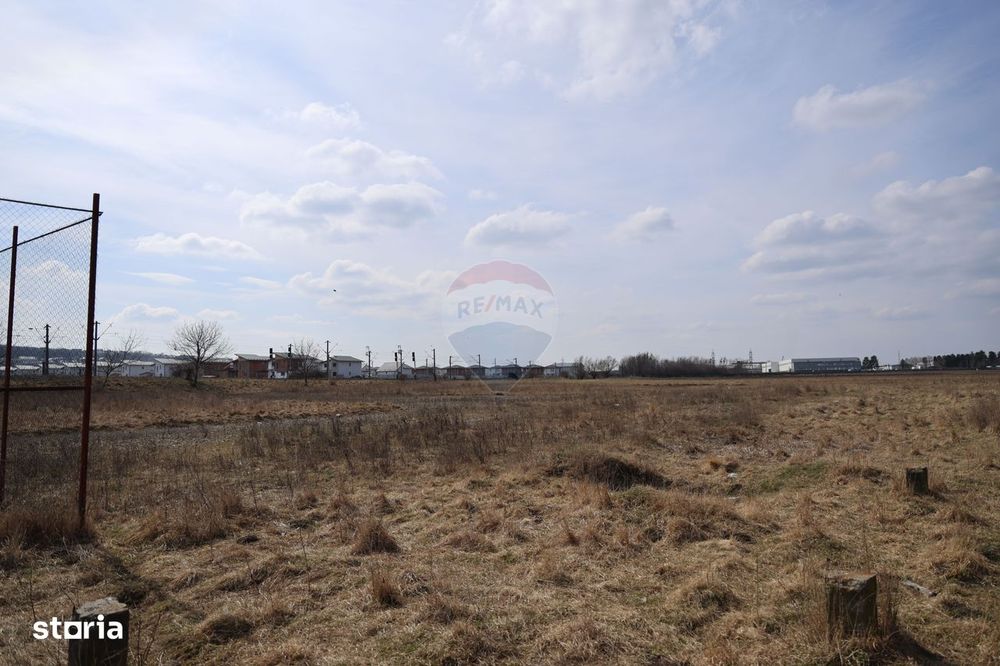 Teren 2,900mp Scheia / Strada Humorului