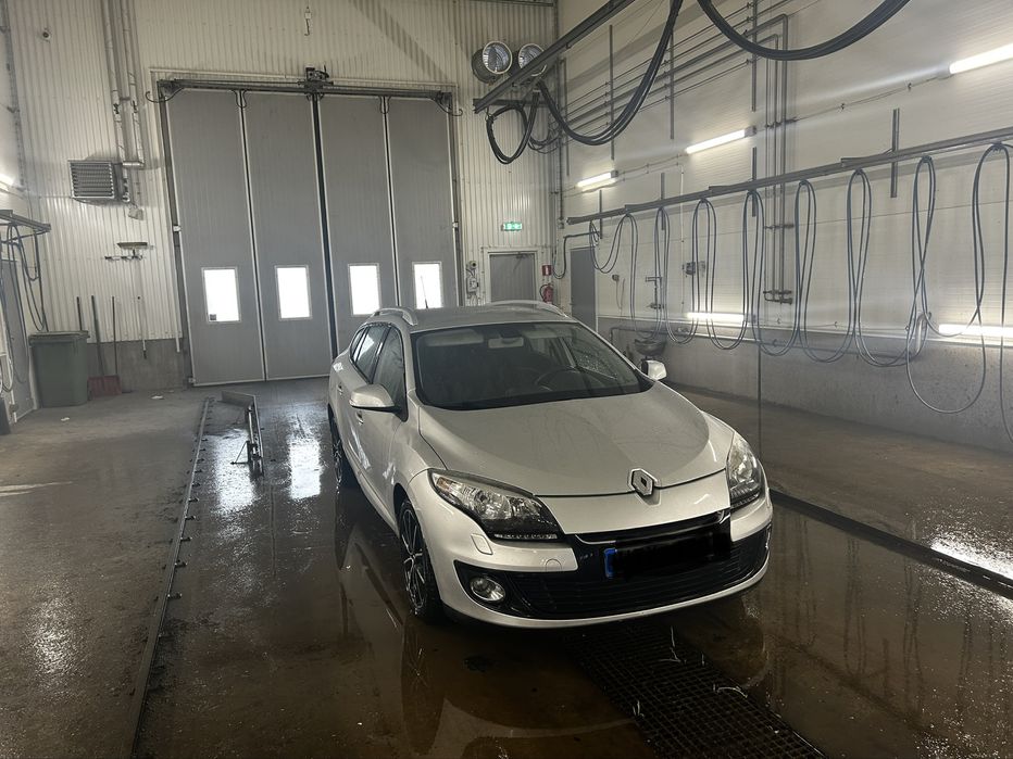 RENAULT Megane 2013
