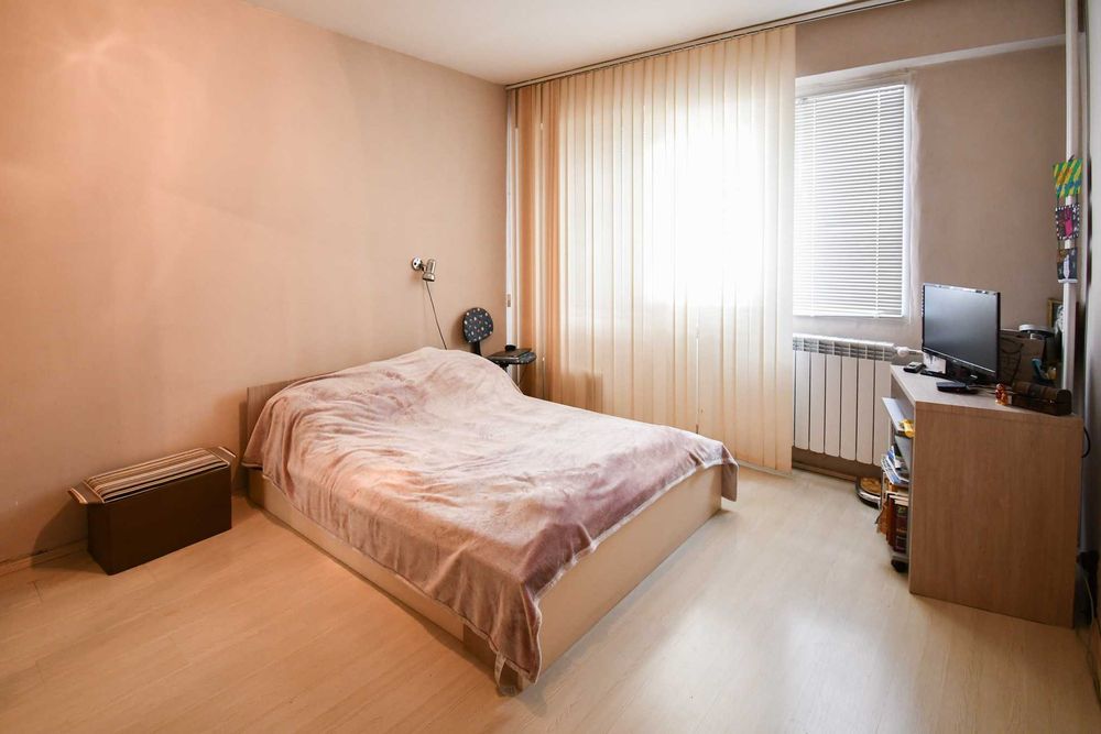 Продава се Тристаен апартамент в София, Люлин 7 - 93 кв.м за 1613 €/кв.м - Снимка #4