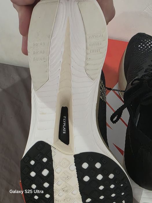Nike Vaporfly3 flyknit zoomx размер 44 обувки за бягане