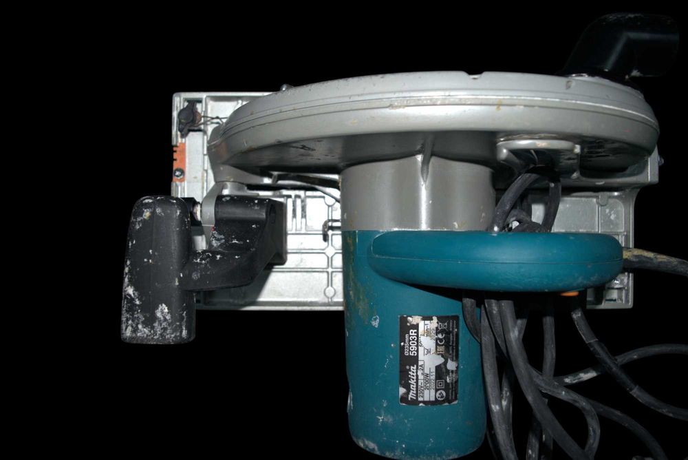 Ferăstrău circular electric Makita 5903R