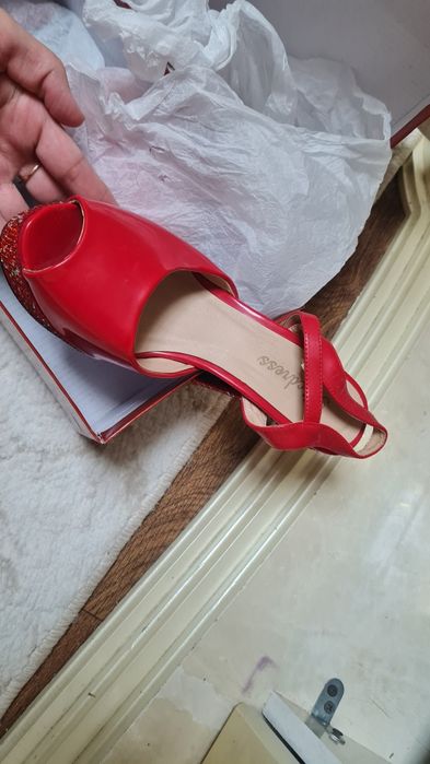 Женская обувь летняя