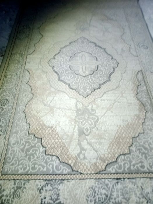 Продам ковры по 10000