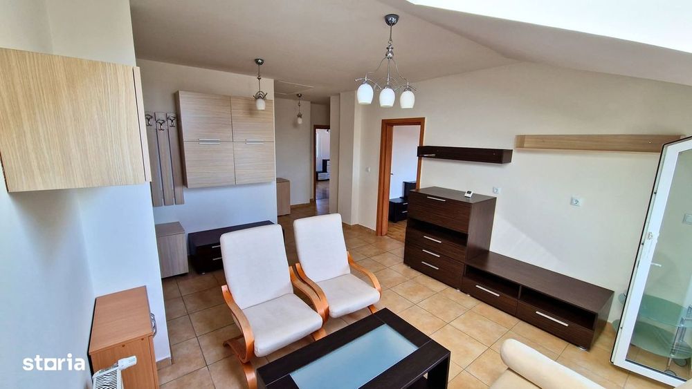 Apartament 3 camere, balcon, garaj, în Steaua