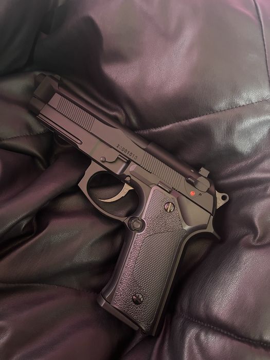 Air soft пистолет NON-BLOWBACK