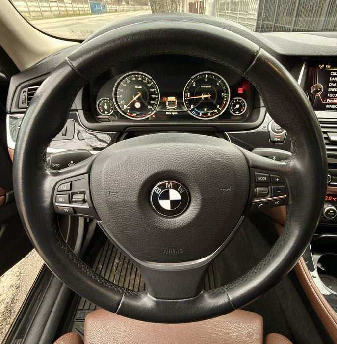 Vand/schimb volan sport bmw F10/F11/F30/F32/F36