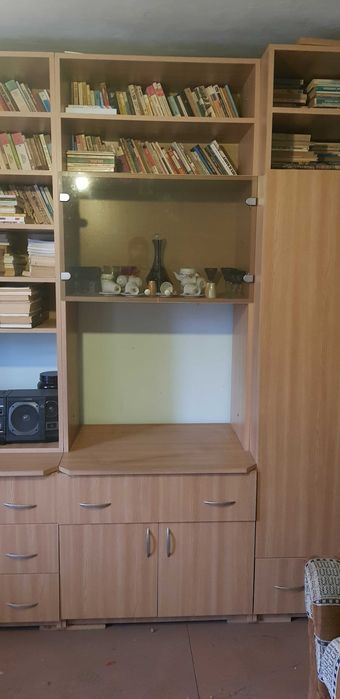 Mobila Fag, FOARTE INALTA (231 cm), 2 Biblioteci + Sifonier ca noua