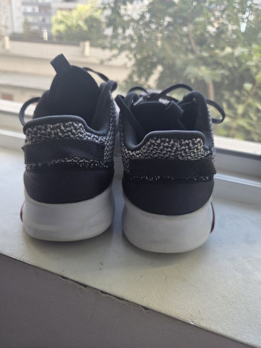 Adidași Adidas Cloudfoam –Mărimea 39 1/3 (FR 39 1/3)
