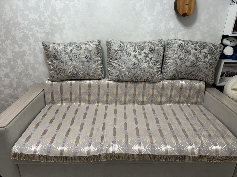 Продам диван раскладной