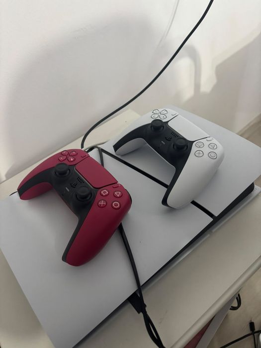 Ps5 digital 850 +2 controllere