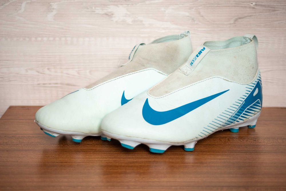 Nike Zoom Superfly 10 Academy Бутонки размер 38.5