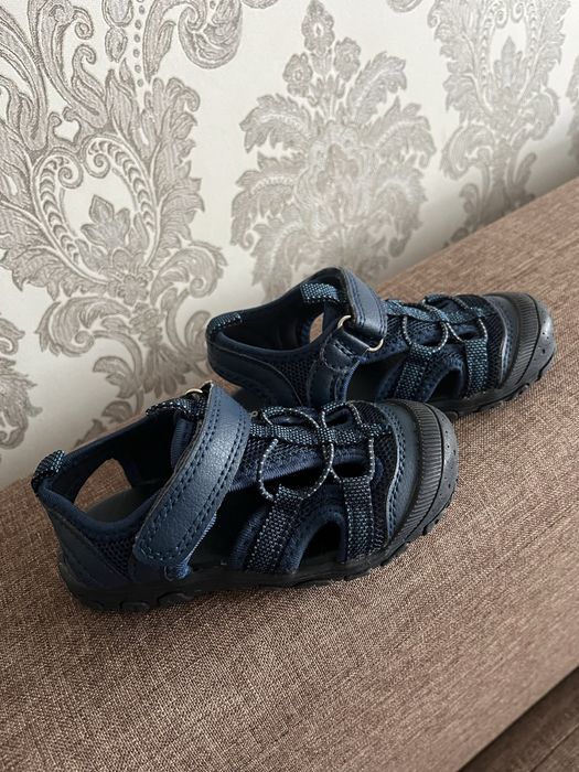 Сандали детские