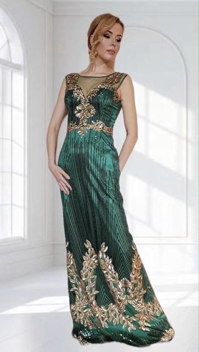 Роскошное платье к Новому году!