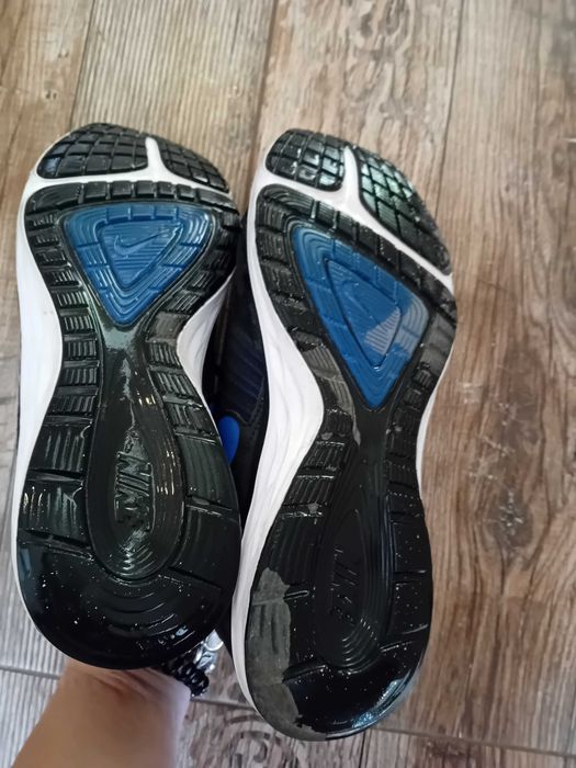 Дамски маратонки Nike 39
